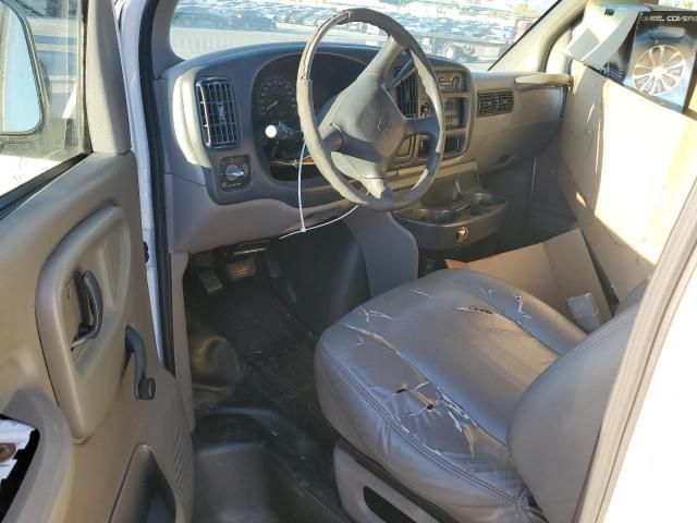 2000 Chevrolet Express G3500