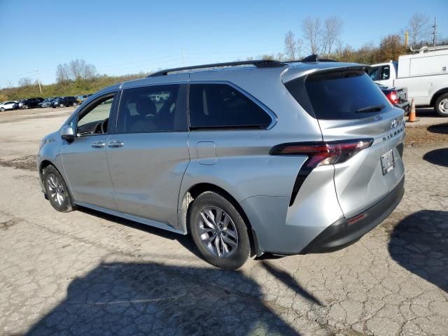 2023 Toyota Sienna XLE