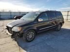 2013 Chrysler Town & Country Touring L