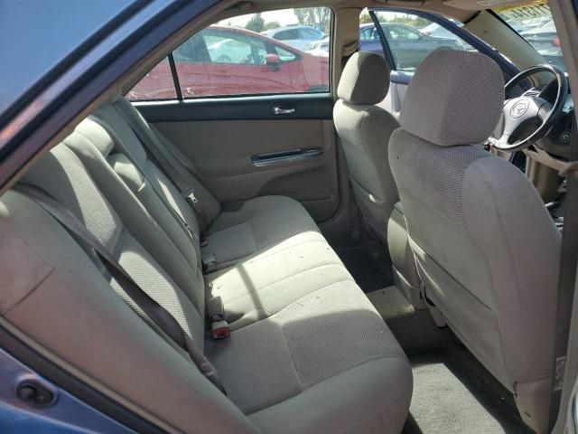 2002 Toyota Camry LE