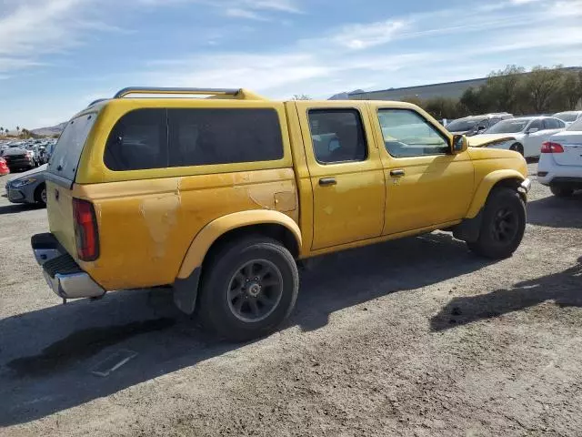 2000 Nissan Frontier Crew Cab XE