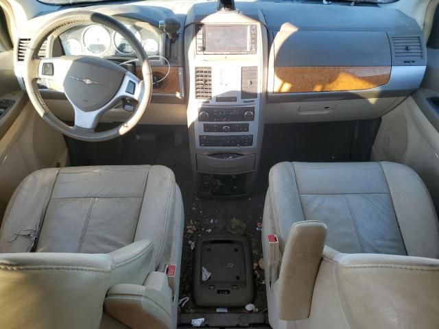 2008 Chrysler Town & Country Limited