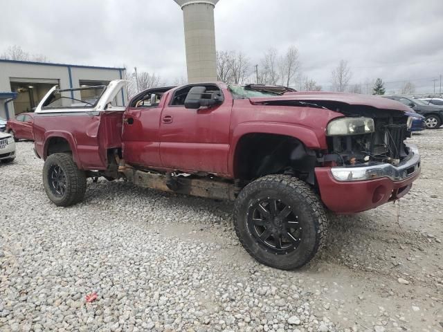 2004 GMC Sierra K2500 Heavy Duty