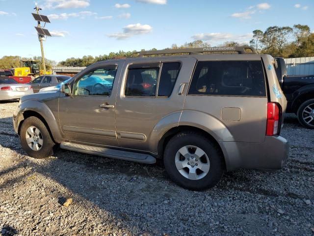 2006 Nissan Pathfinder LE