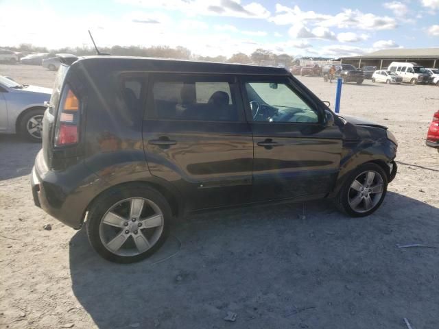 2011 KIA Soul +