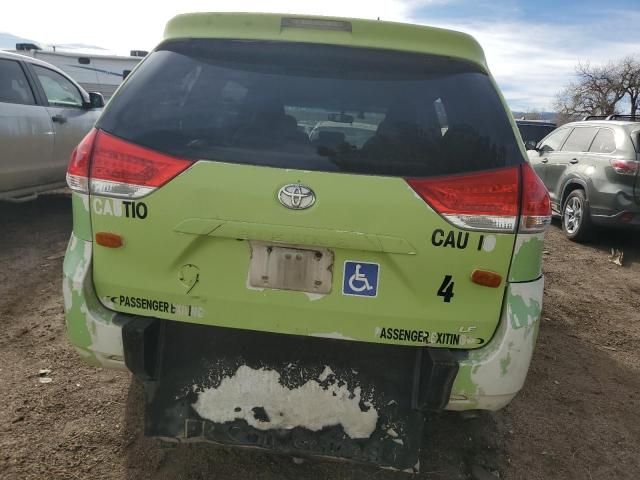 2014 Toyota Sienna LE