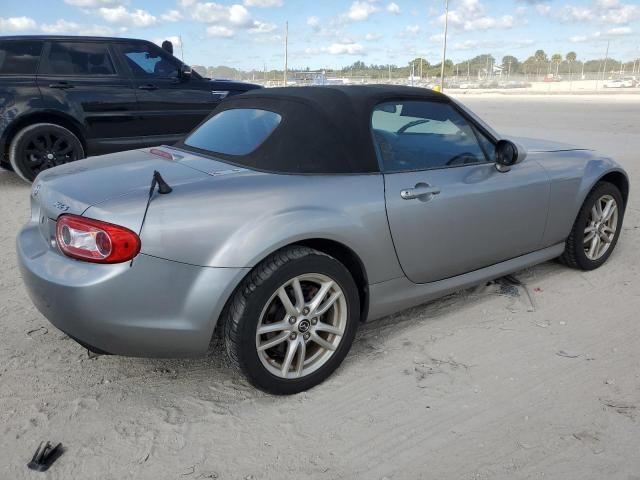 2015 Mazda MX-5 Miata Sport