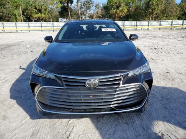 2019 Toyota Avalon XLE