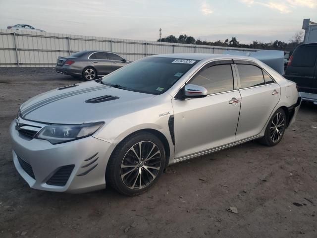 2014 Toyota Camry Hybrid