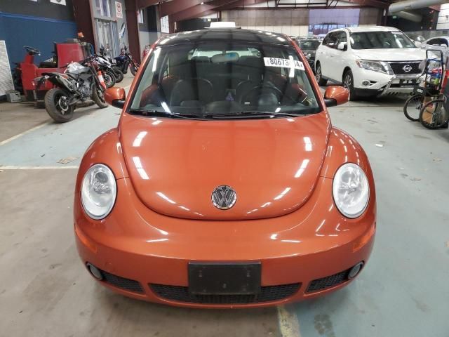 2010 Volkswagen New Beetle