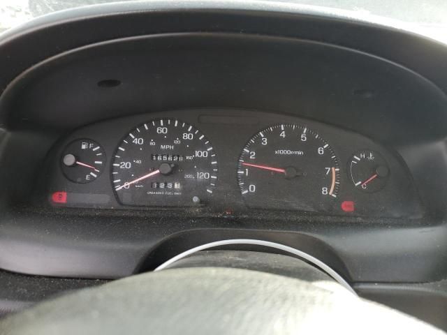 1999 Nissan Sentra Base