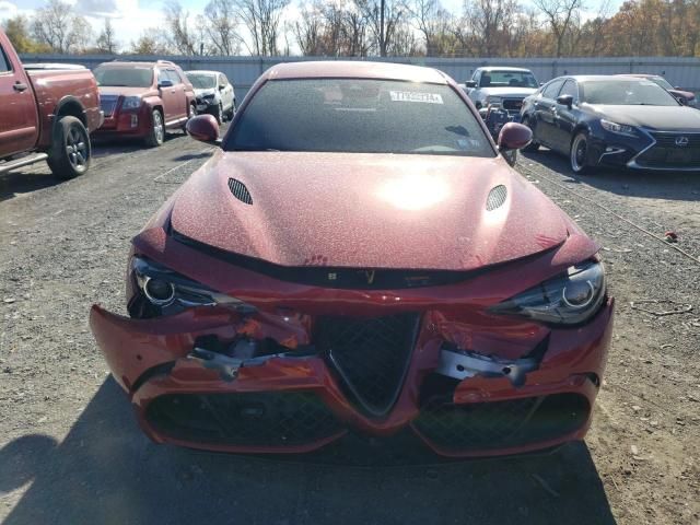 2017 Alfa Romeo Giulia Quadrifoglio