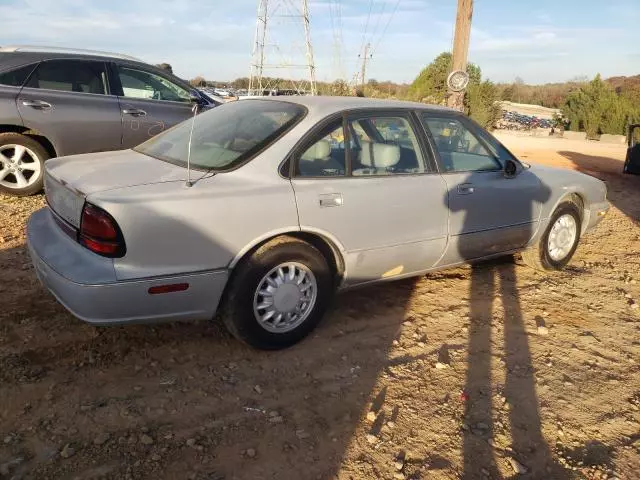 1998 Oldsmobile 88 Base