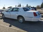 2001 Lincoln Town Car Signature