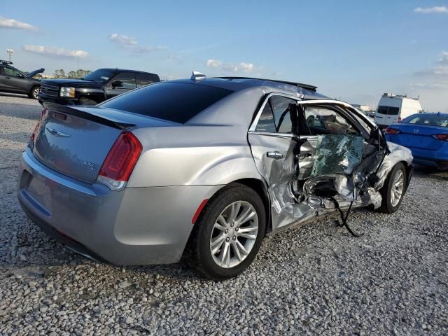 2016 Chrysler 300C