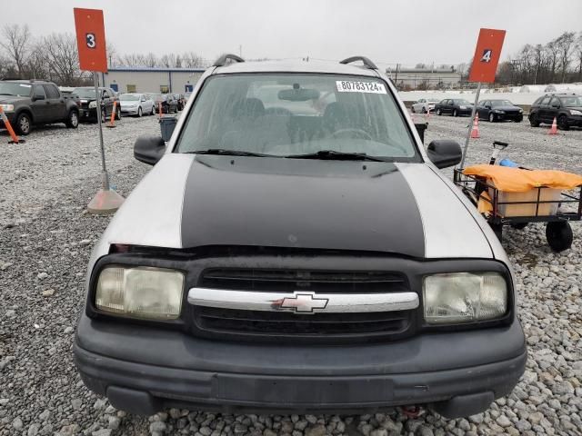 2000 Chevrolet Tracker