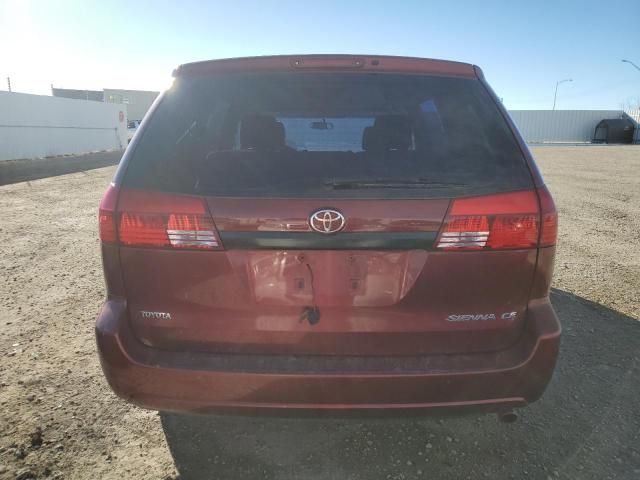 2005 Toyota Sienna CE