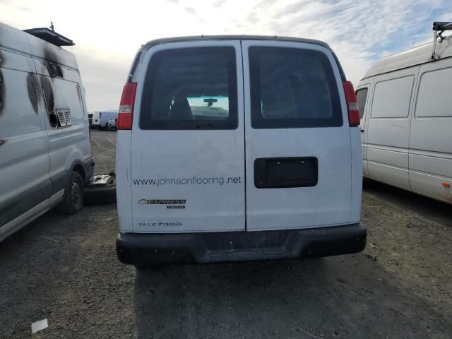 2016 Chevrolet Express G2500