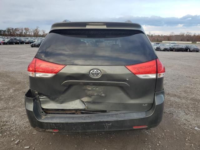 2011 Toyota Sienna LE