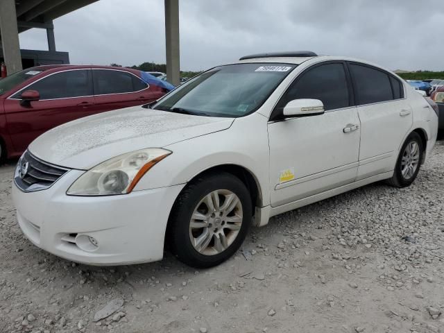 2010 Nissan Altima Base