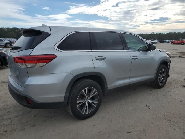 2019 Toyota Highlander LE