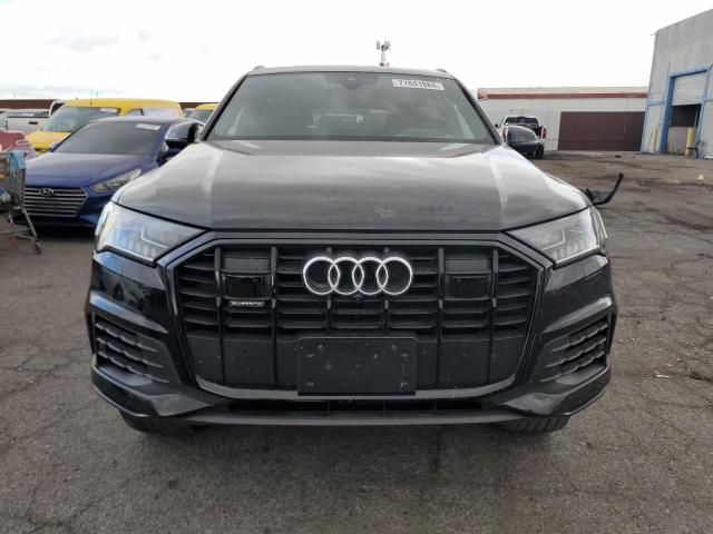 2021 Audi Q7 Prestige