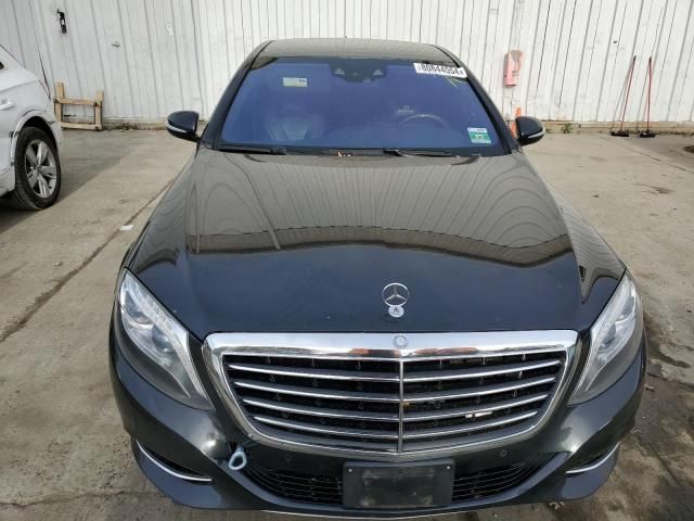 2015 Mercedes-Benz S 550