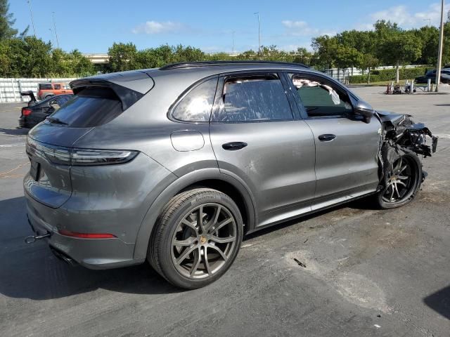 2023 Porsche Cayenne Turbo