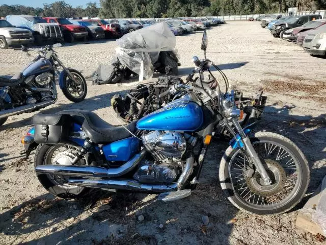 2007 Honda VT750 C2