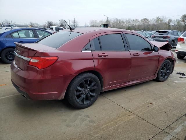 2014 Chrysler 200 Limited