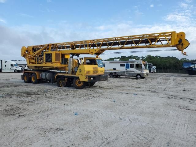 2009 Wmcl Crane