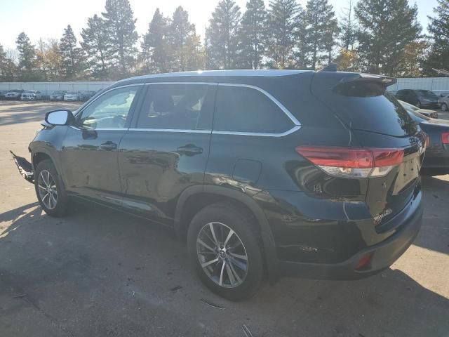 2018 Toyota Highlander SE