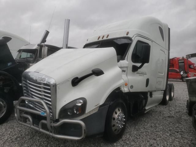 2018 Freightliner Cascadia 125