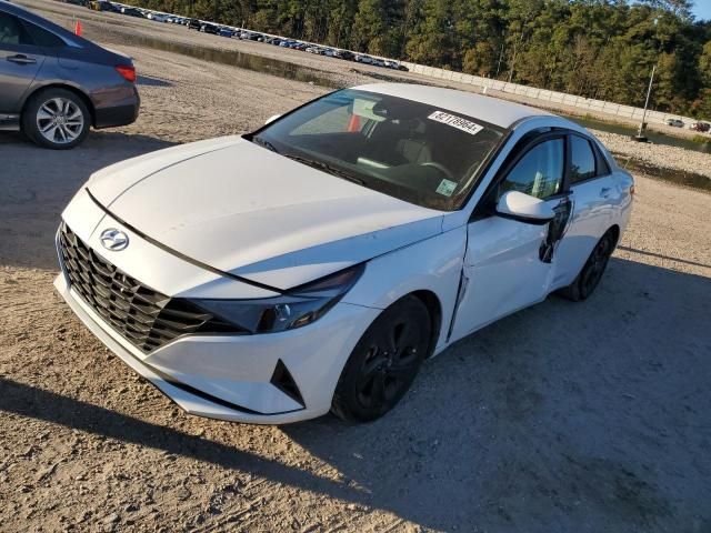 2022 Hyundai Elantra SEL