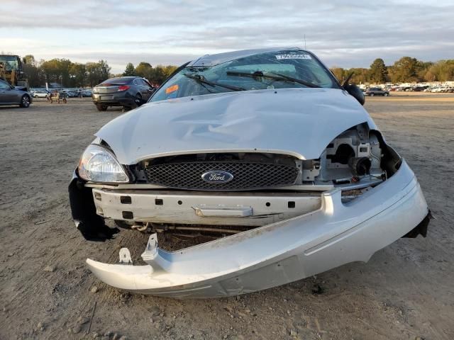 2005 Ford Taurus SE