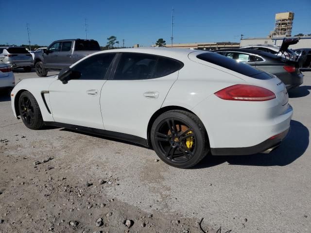 2014 Porsche Panamera 2