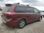 2017 Toyota Sienna LE