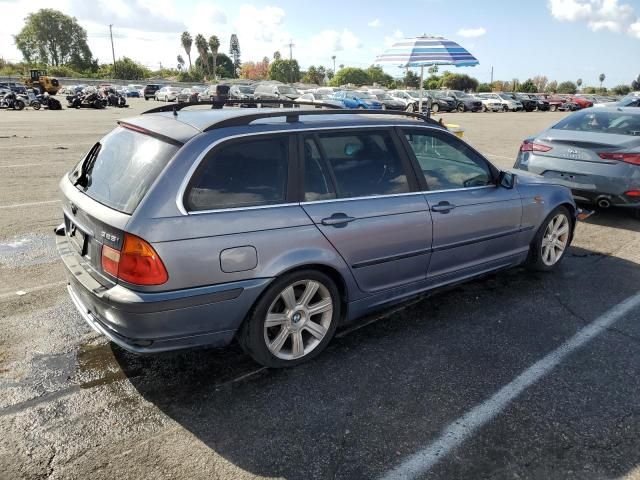 2003 BMW 325 IT