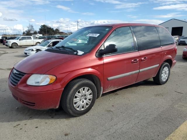 2007 Chrysler Town & Country LX