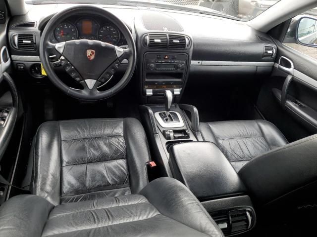 2004 Porsche Cayenne