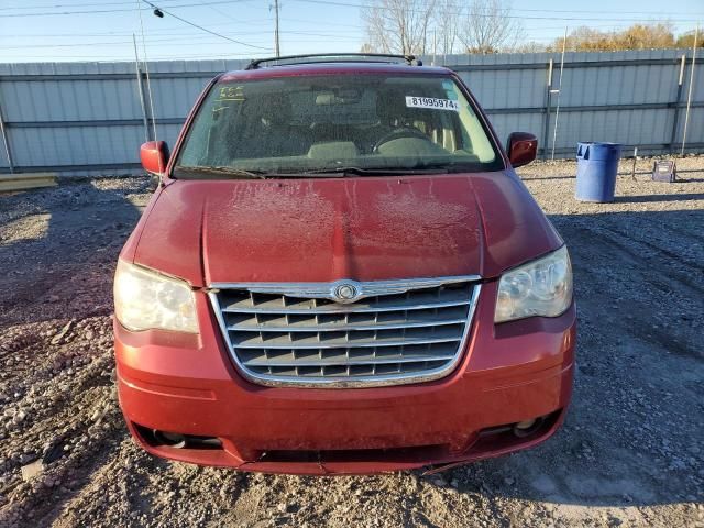 2010 Chrysler Town & Country Touring