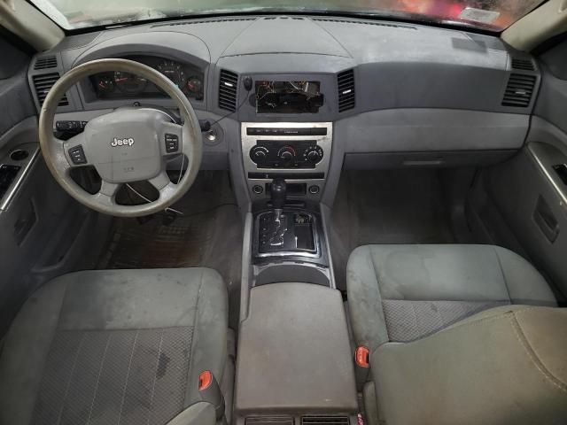 2005 Jeep Grand Cherokee Laredo