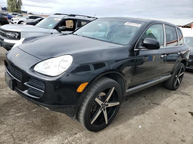 2004 Porsche Cayenne