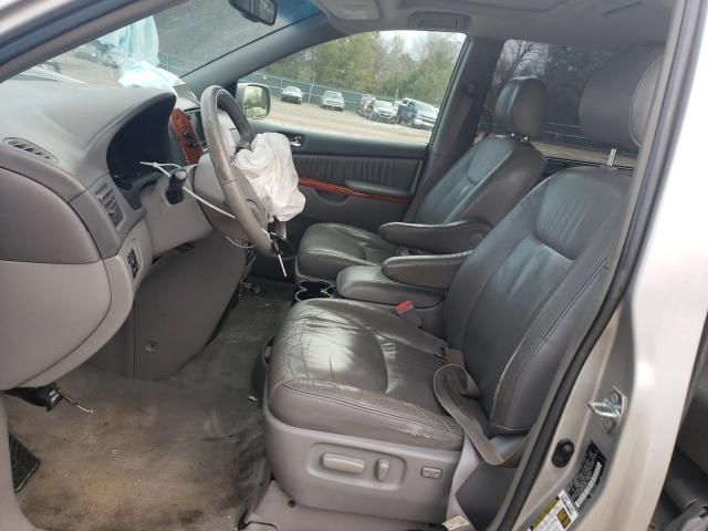 2007 Toyota Sienna XLE