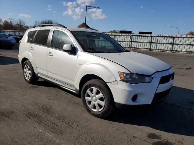 2012 Mitsubishi Outlander ES