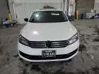 2015 Volkswagen Passat SE