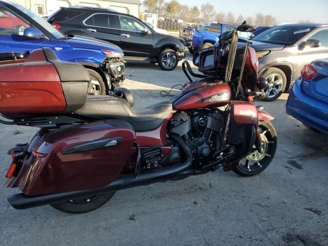 2024 Indian Motorcycle Co. Roadmaster Darkhorse W/POWERBAND Audio