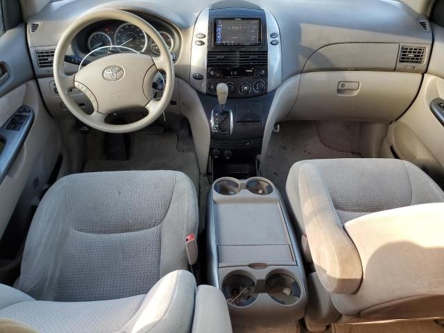 2010 Toyota Sienna CE