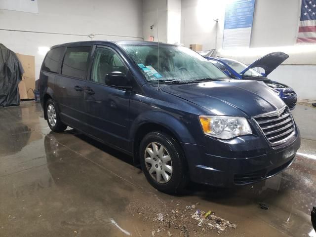 2008 Chrysler Town & Country LX