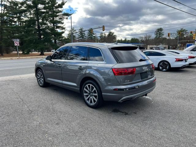 2017 Audi Q7 Prestige